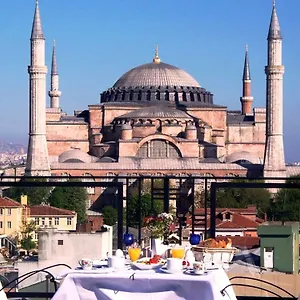 Agora Life - Special Class Hotel